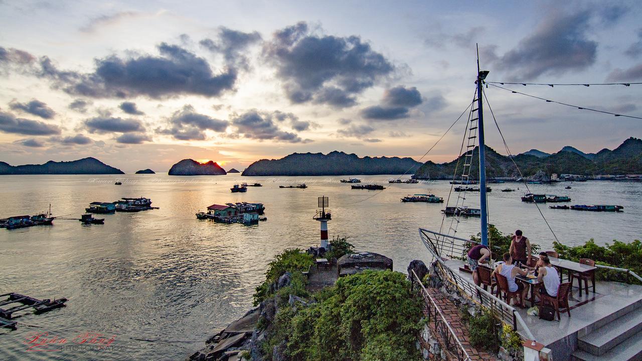 Cat Ba Hostel Cat Ba Island Exteriör bild